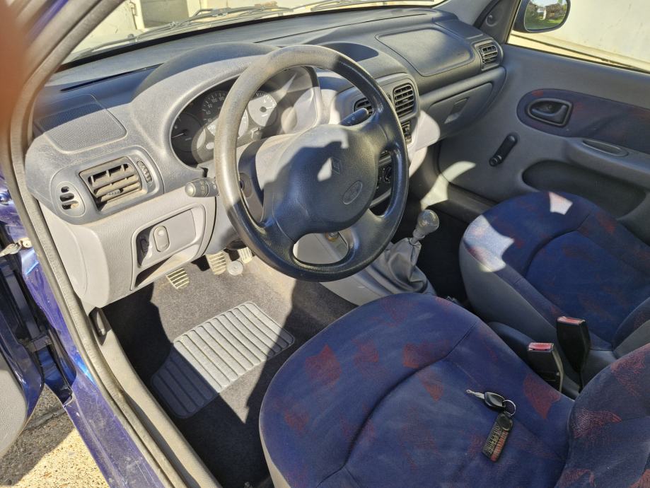 Renault Thalia, 10/2001., 1,4 benzin, 156.000 km, 1. vlasnik, fotografija 7