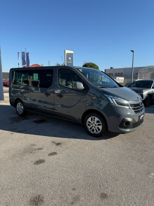 Renault Trafic 2,0 dCi PUTNIČKI 9 SJEDALA, fotografija 2