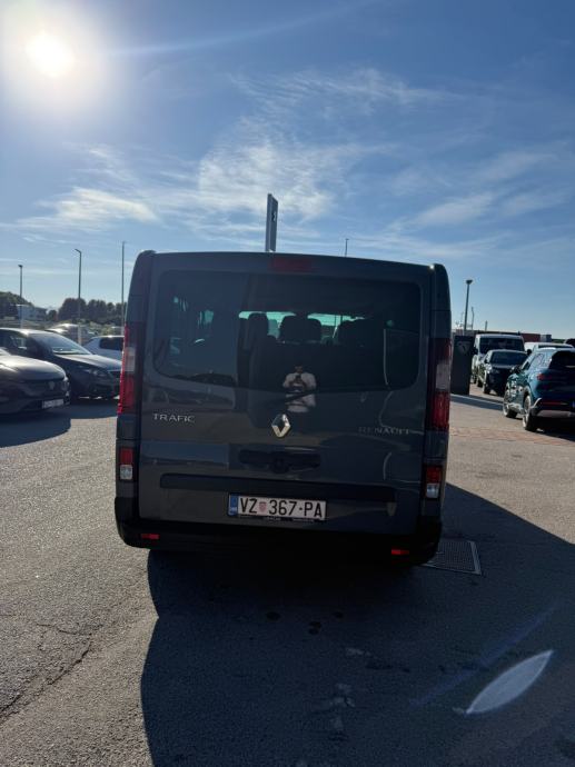 Renault Trafic 2,0 dCi PUTNIČKI 9 SJEDALA, fotografija 4
