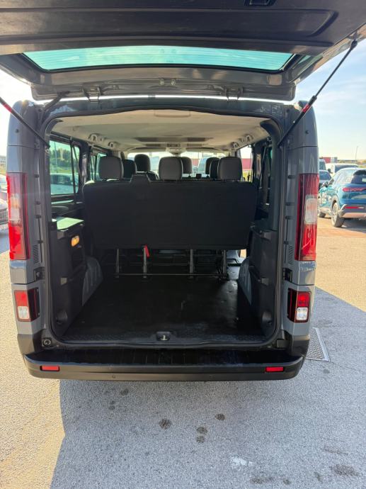 Renault Trafic 2,0 dCi PUTNIČKI 9 SJEDALA, fotografija 5