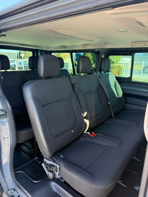Renault Trafic 2,0 dCi PUTNIČKI 9 SJEDALA, fotografija 9