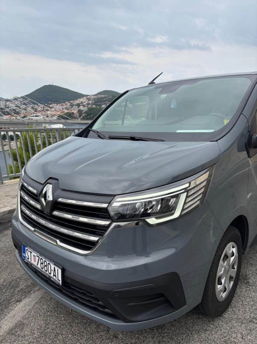 Renault Trafic - 2023 god, fotografija 2