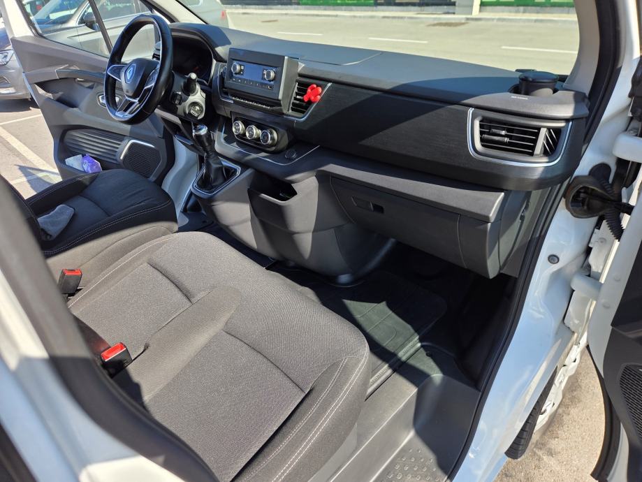 Renault Trafic dCi Grand Intens 110, fotografija 12