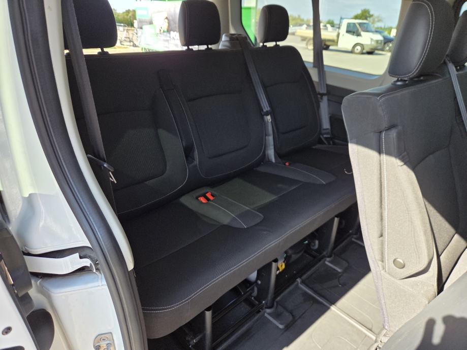 Renault Trafic dCi Grand Intens 110, fotografija 14