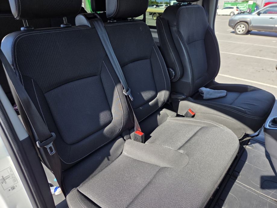 Renault Trafic dCi Grand Intens 110, fotografija 13