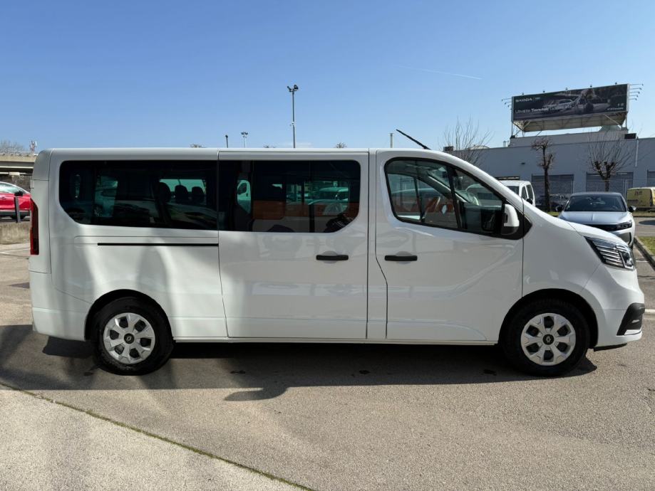 Renault Trafic Grand Intese 8+1 2.0 DCI 110kW - Provjerena rabljena v, fotografija 8