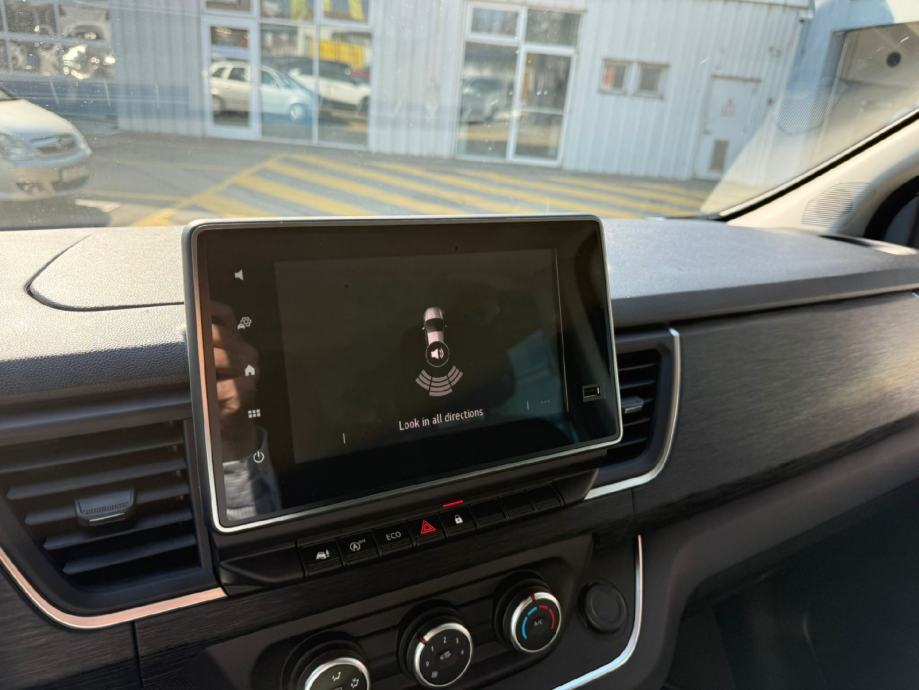 Renault Trafic Grand Intese 8+1 2.0 DCI 110kW - Provjerena rabljena v, fotografija 16