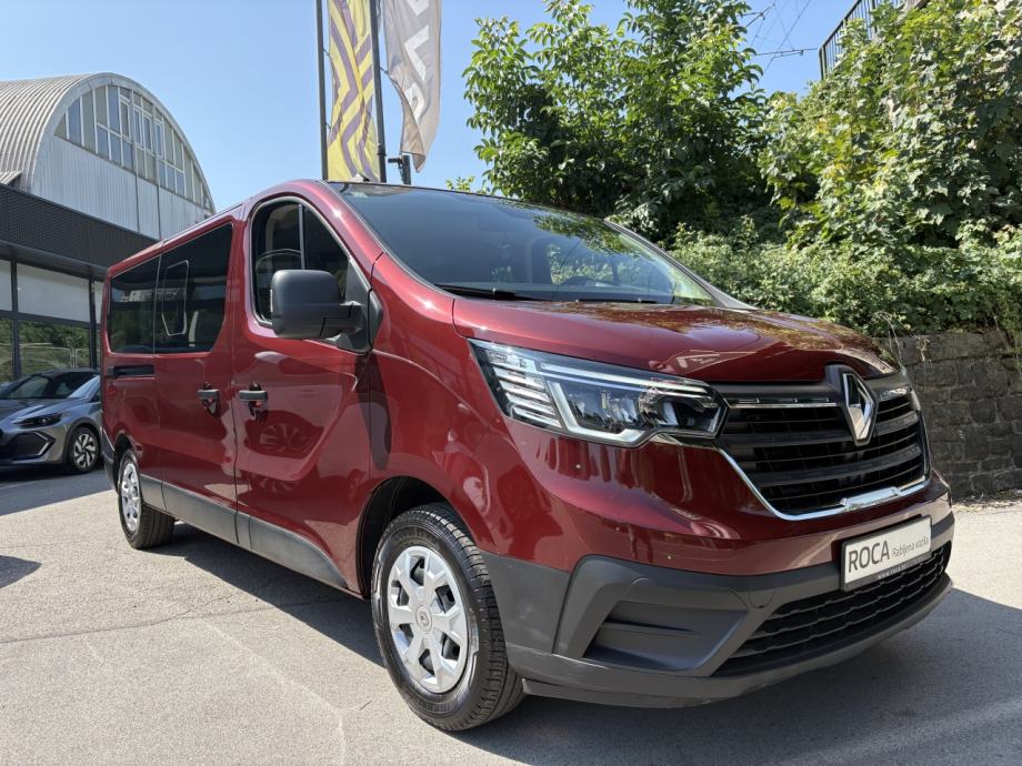 Renault Trafic Grand Passenger 2,0 dCi 110 Zen, fotografija 3