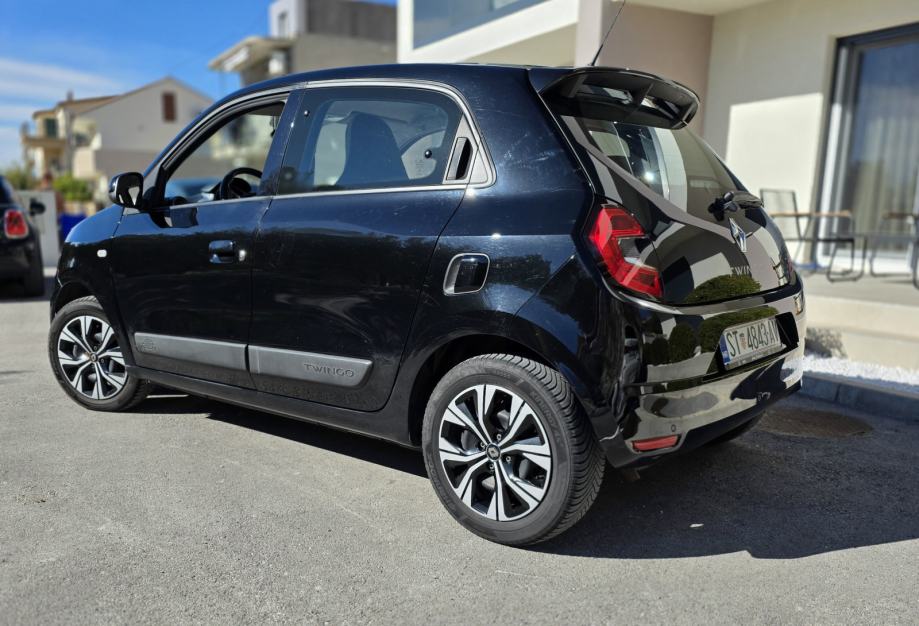 Renault Twingo - 1.0 benzin - registriran godinu dana, fotografija 4