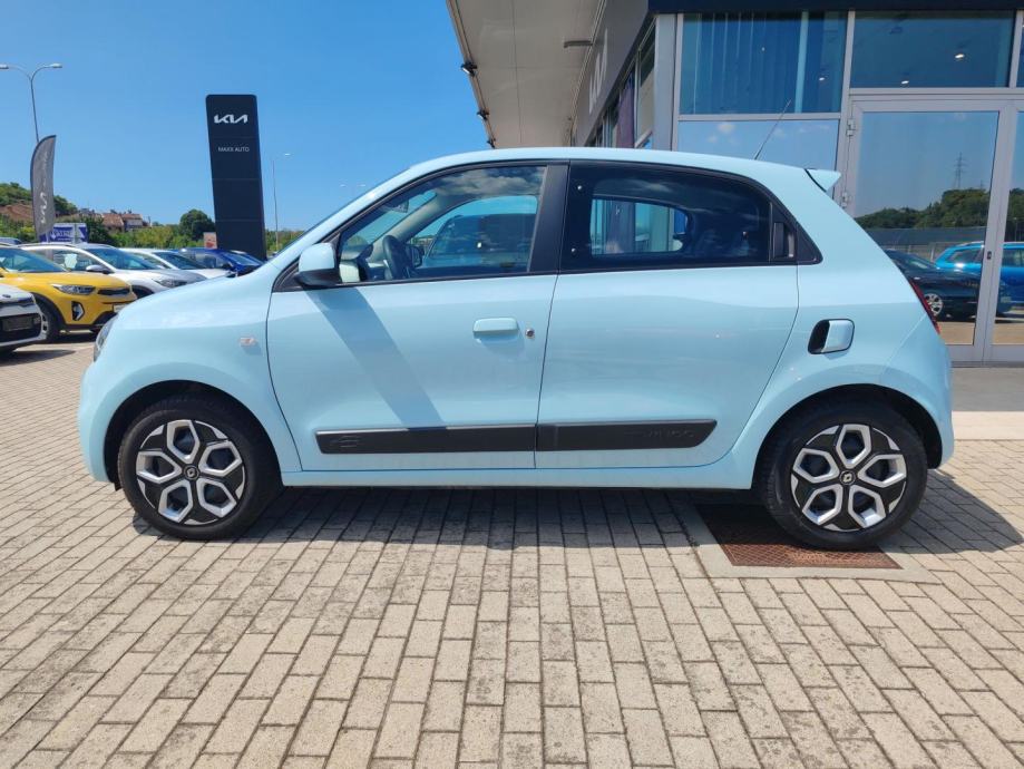Renault Twingo 1.0 samo 8000 km !!!, UREDNO ODRŽAVAN, GARANCIJA, fotografija 3