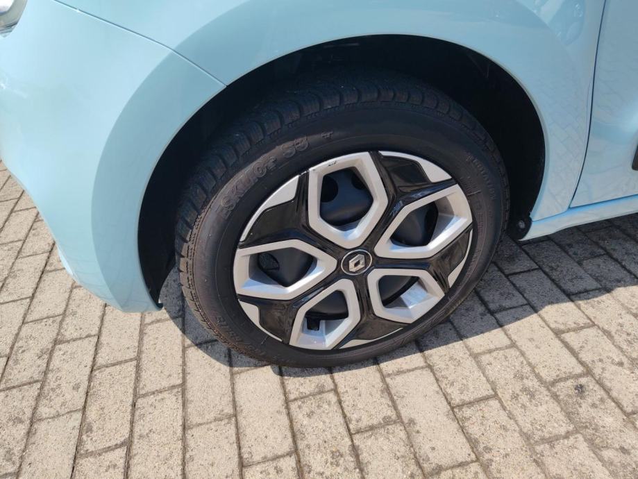Renault Twingo 1.0 samo 8000 km !!!, UREDNO ODRŽAVAN, GARANCIJA, fotografija 8