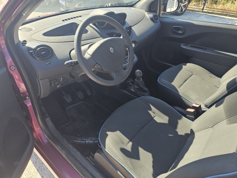 Renault Twingo 1,2 16V*67000 km*2012 godina*, fotografija 7
