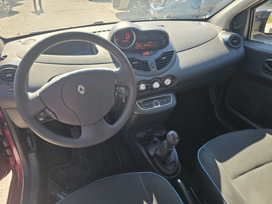 Renault Twingo 1,2 16V*67000 km*2012 godina*, fotografija 12