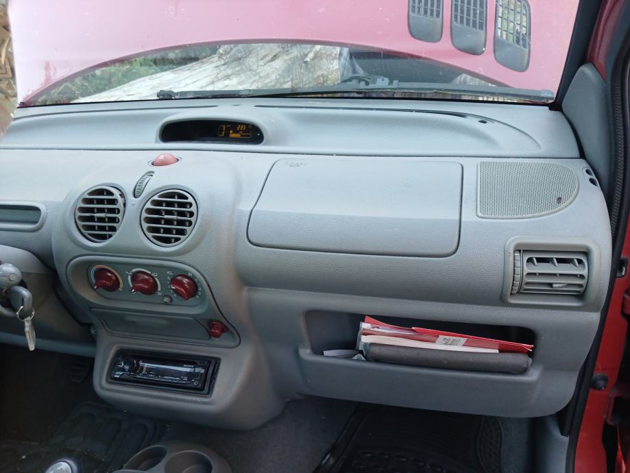 Renault Twingo 1,2 16V, fotografija 14