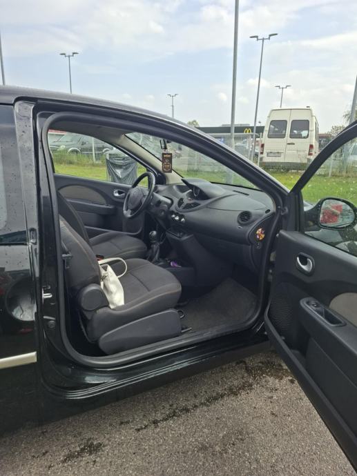 Renault Twingo 1,2 - PRILIKA!, fotografija 8