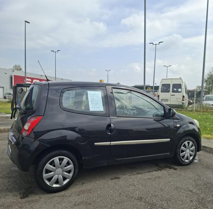 Renault Twingo 1,2 - PRILIKA!, fotografija 6