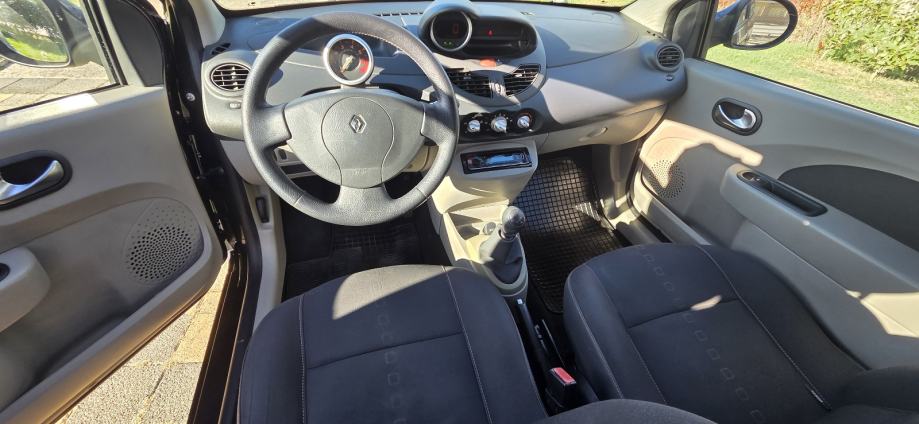 Renault Twingo 1,2, fotografija 11
