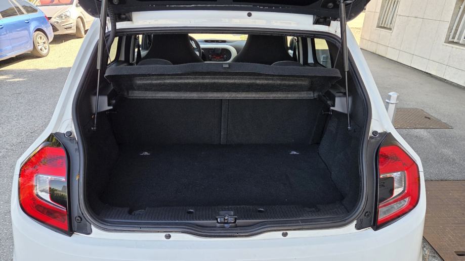 Renault Twingo, 2019. Samo 41000km, klima, fotografija 10