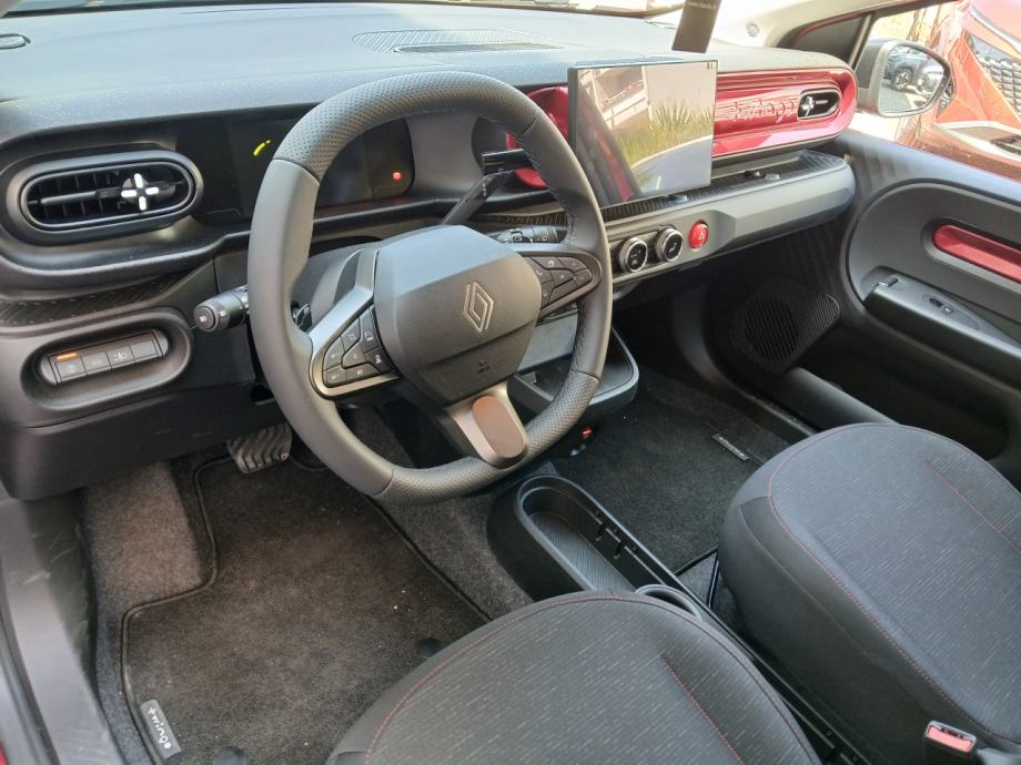 Renault Twingo E-Tech Techno, fotografija 8