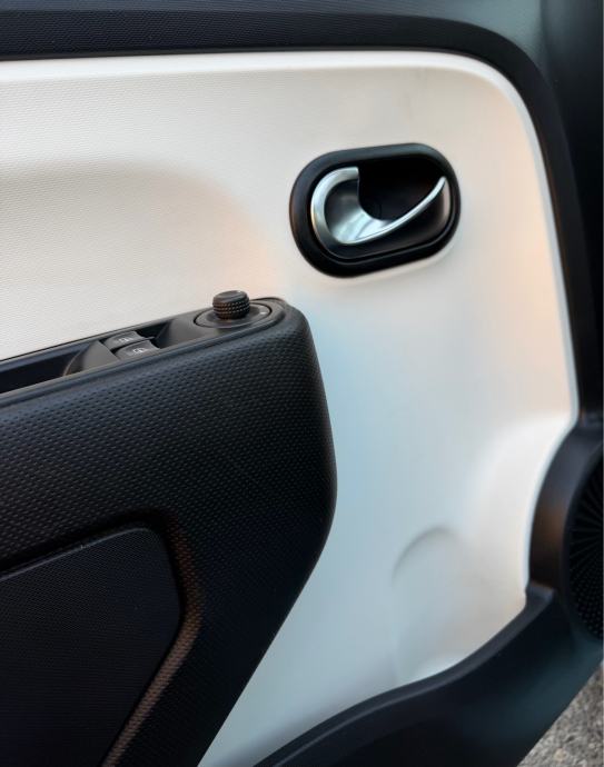Renault Twingo *LUXE*PANORAMA*SAMO 53000KM*KAO NOV!GARANCIJA NA KM!, fotografija 13