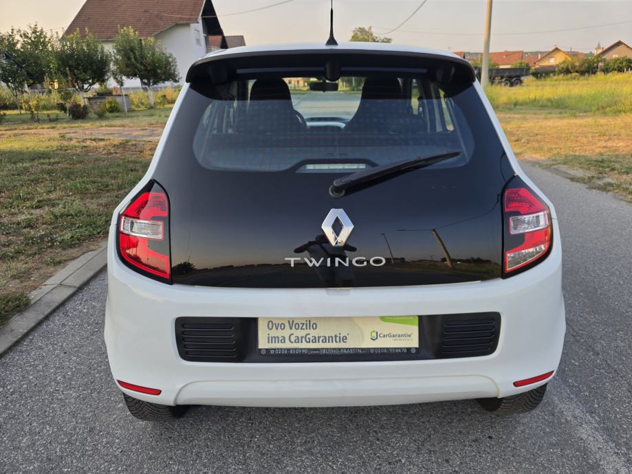 Renault Twingo SCe-2017gd.md-KLIMA-tempomat,177tkm,led,media,KARTICE, fotografija 7