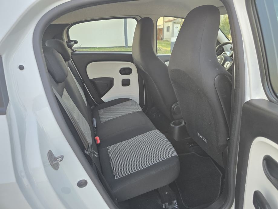 Renault Twingo SCe-2017gd.md-KLIMA-tempomat,177tkm,led,media,KARTICE, fotografija 17