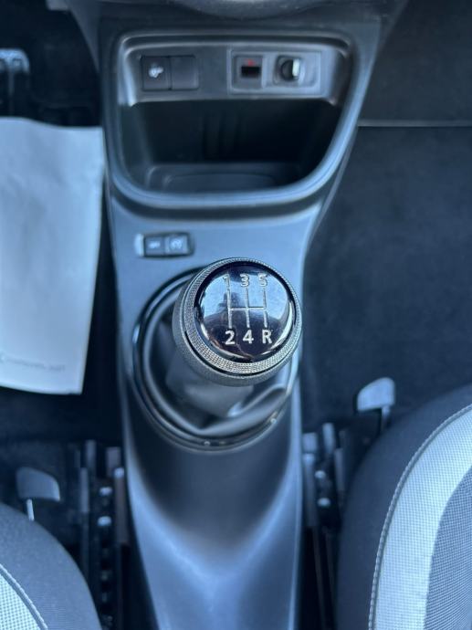 Renault Twingo SCe 65 Limited, fotografija 10