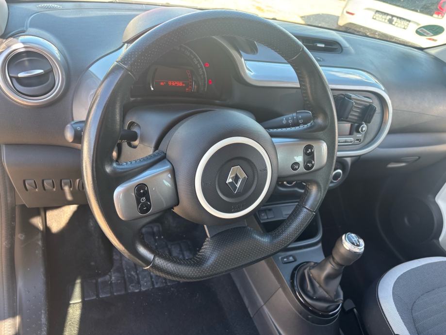 Renault Twingo SCe 65 Reg 09/2027 Top stanje nove gume, fotografija 9