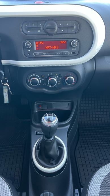 Renault Twingo SCe 65, fotografija 12