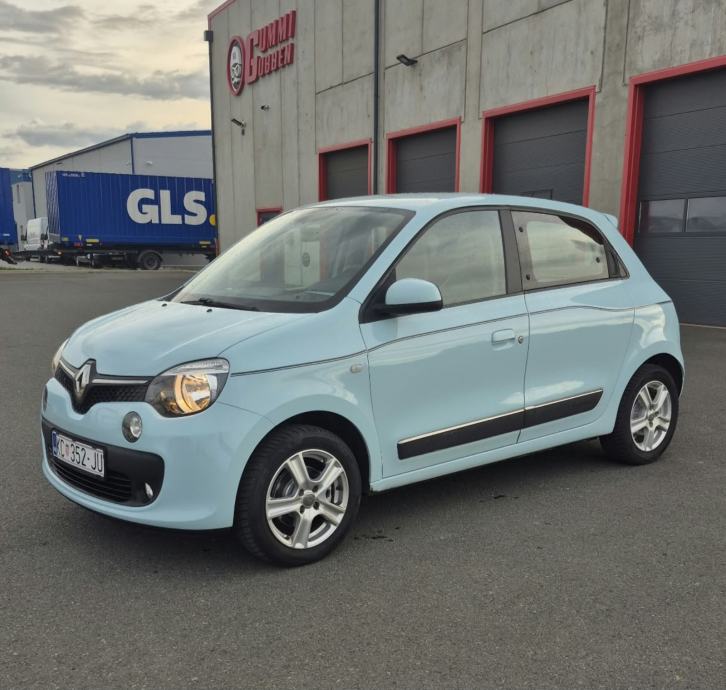 Renault Twingo TCe 90, Intens Novo Reg. 10/27, fotografija 2