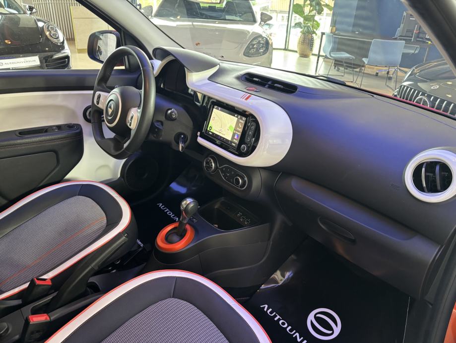 Renault Twingo Z.E. R80 Intens - kamera, alu 16", fotografija 9