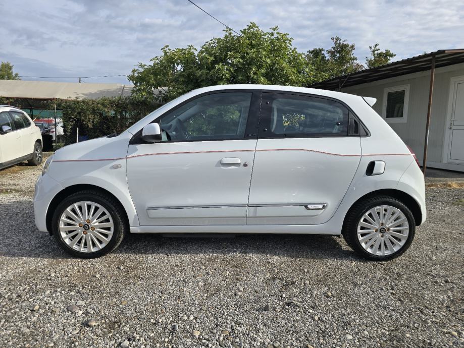 Renault Twingo Z.E. / VIBES / 100 STRUJA / AUTOMATIK / 2021 GOD /, fotografija 2