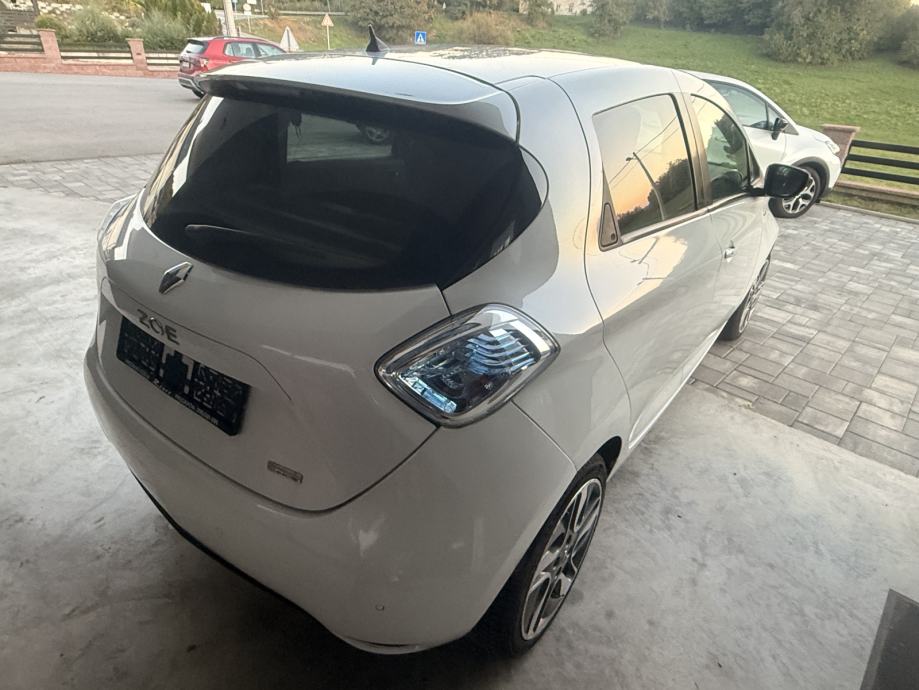 Renault ZOE⭐BOSE⭐automatik 41kw baterija⭐domet do 350km⭐, fotografija 4