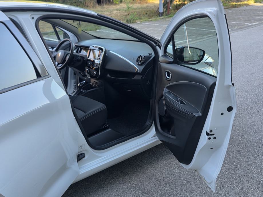 RENAULT ZOE INTENS AUTOMATIK - *PRVI VLASNIK-TOP STANJE-REG.09/2027.*, fotografija 16