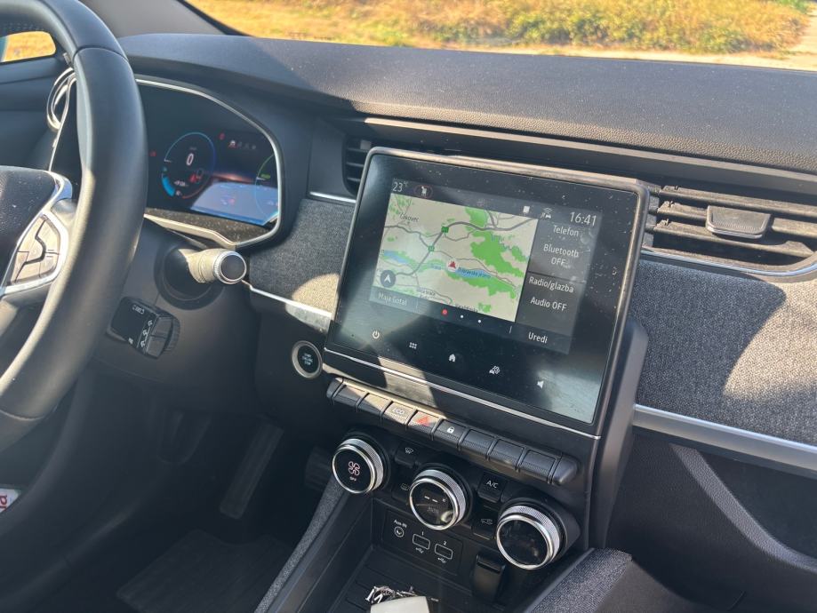 Renault ZOE Intens R135 Z.E.50 52 kWh – DC brzo punjenje, fotografija 8