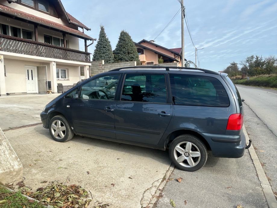 Seat alhambra, fotografija 2