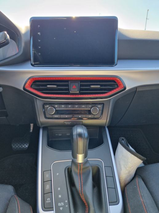 Seat Arona 1,0 TSI FR DSG, fotografija 12