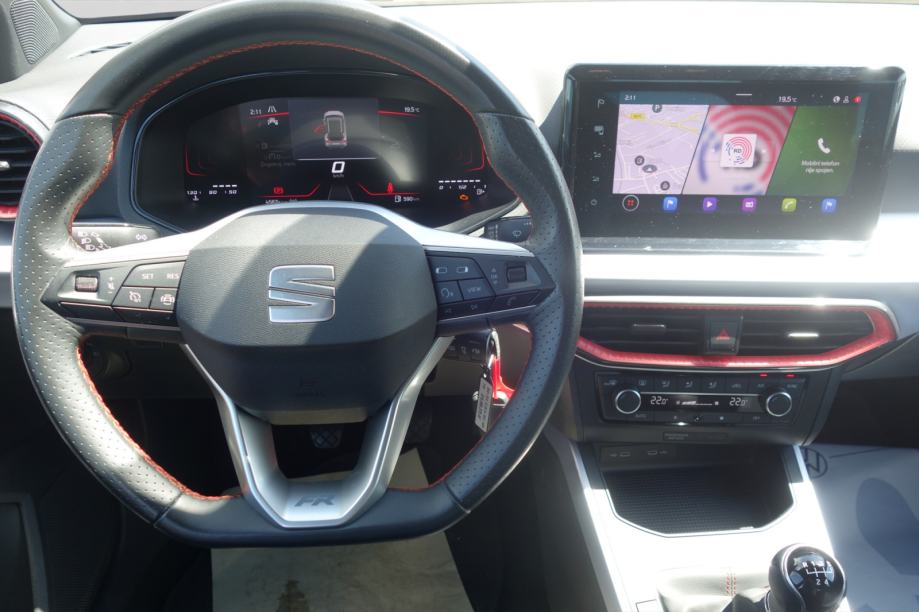 Seat Arona 1,0 TSI FR, fotografija 12