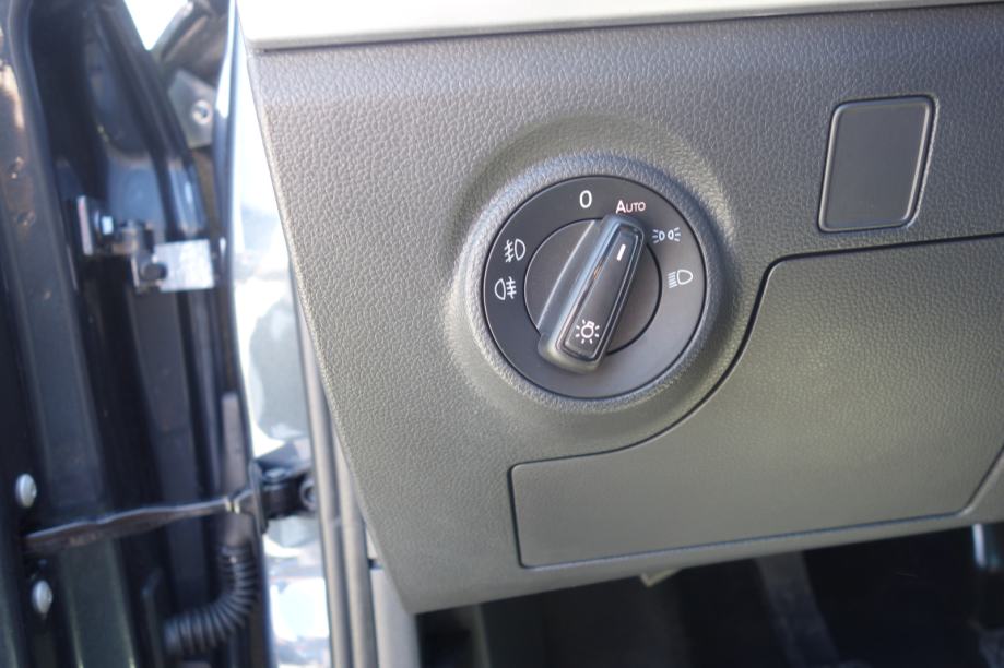 Seat Arona 1,0 TSI FR, fotografija 18