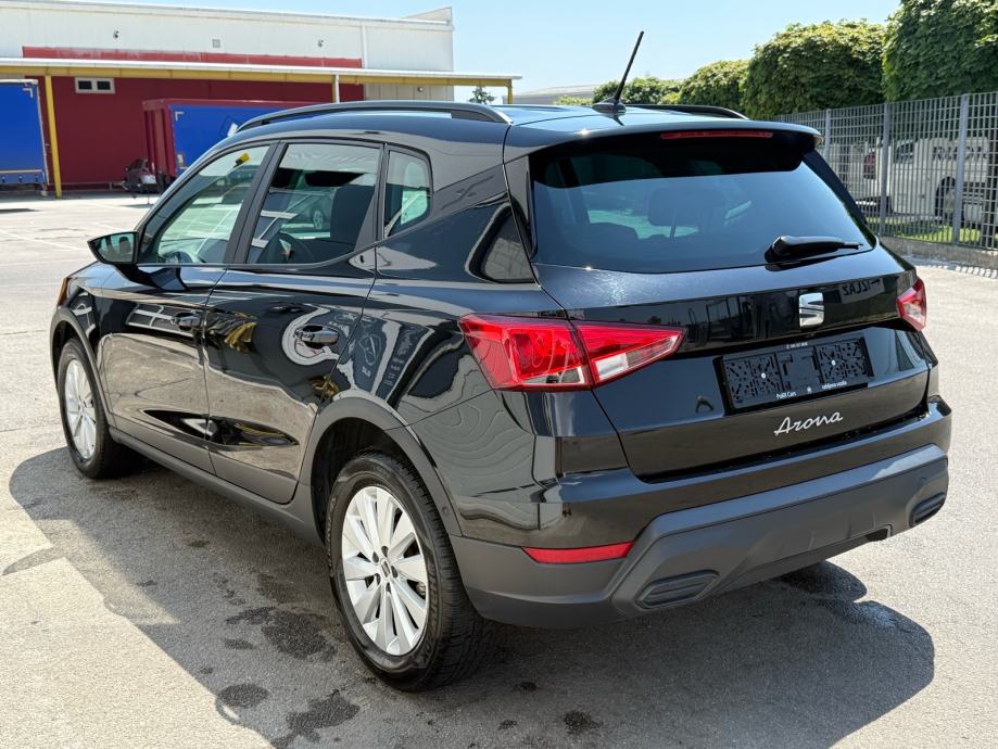 Seat Arona 1,0 TSI automatik *full oprema*12/23.*, fotografija 4