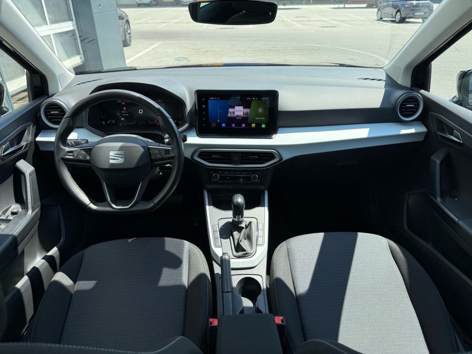 Seat Arona 1,0 TSI automatik *full oprema*12/23.*, fotografija 9