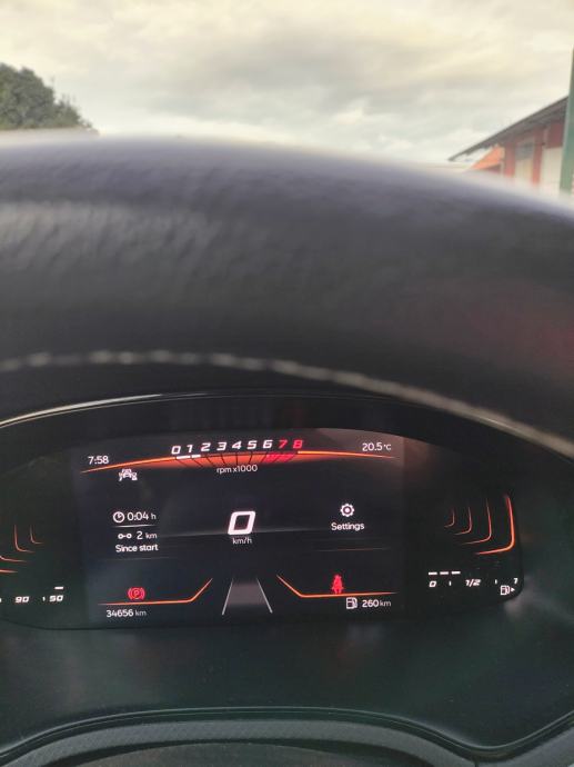 Seat Arona 1,0 TSI, fotografija 9