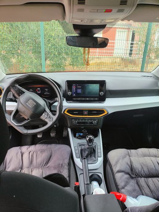 Seat Arona 1,0 TSI, fotografija 5