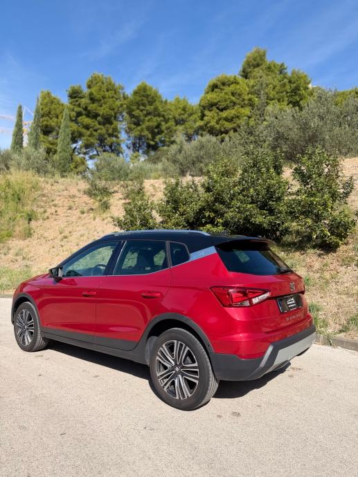 Seat Arona 1,6 TDI Xcellence Dsg Navi Kamera Acc Beats, fotografija 4