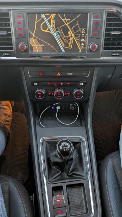 Seat Ateca 1,4 TSI / 109.000km + veliki servis, fotografija 7