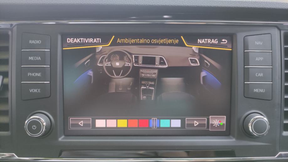 SEAT ATECA 2.0 TDI 4x4 6 BRZINA FULL OPREMA, fotografija 19