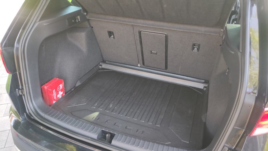 SEAT ATECA 2.0 TDI 4x4 6 BRZINA FULL OPREMA, fotografija 11