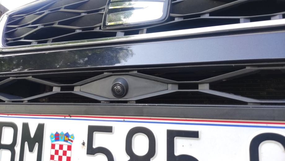 SEAT ATECA 2.0 TDI 4x4 6 BRZINA FULL OPREMA, fotografija 20