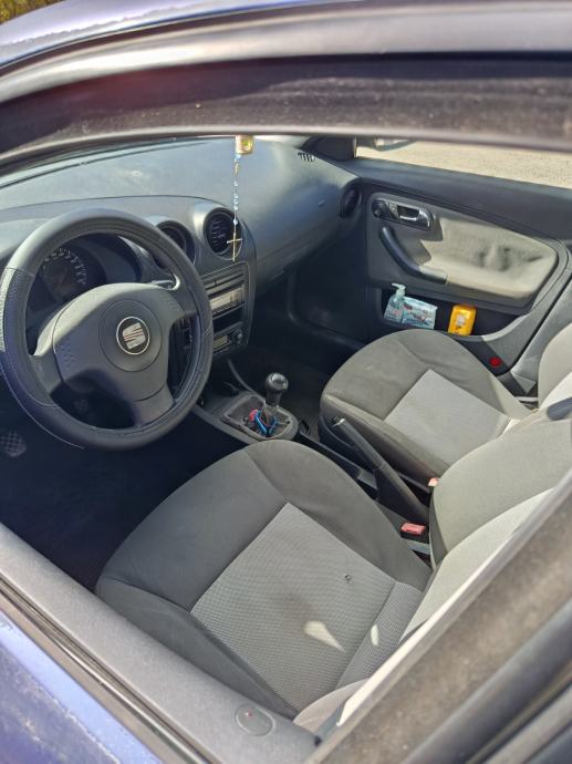 Seat Cordoba 1,4 16V, fotografija 6