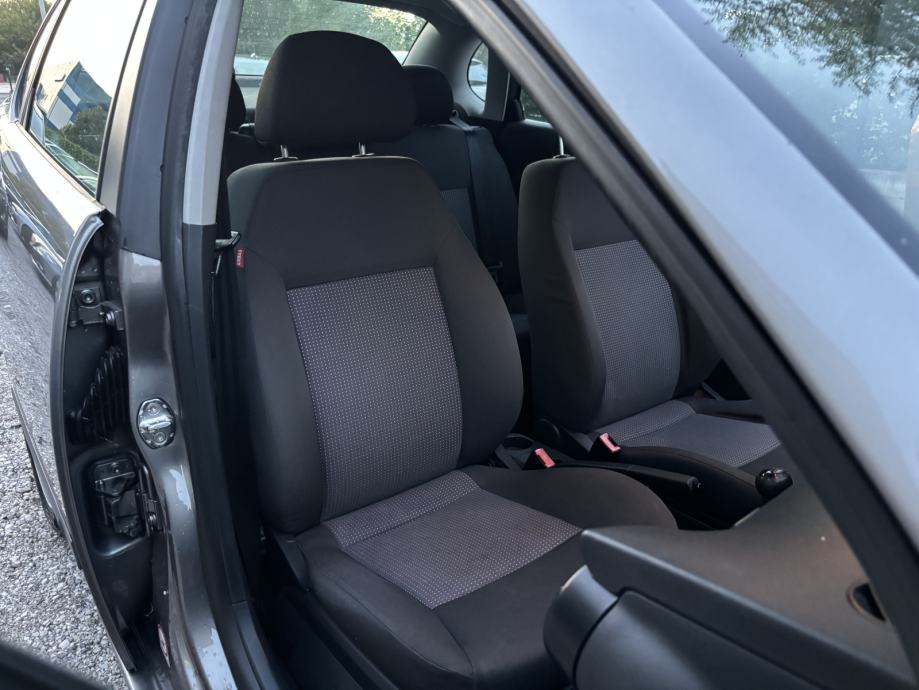 SEAT CORDOBA 1,9 TDI 2006 GOD PRVI VLASNIK DOSLOVNO KAO NOVO 2,800€!!!, fotografija 13